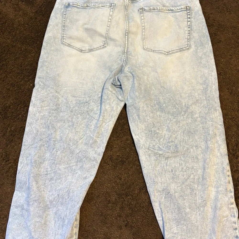 Ava & Viv Light Blue Jeans inseam 26 inches - Picture 3 of 3